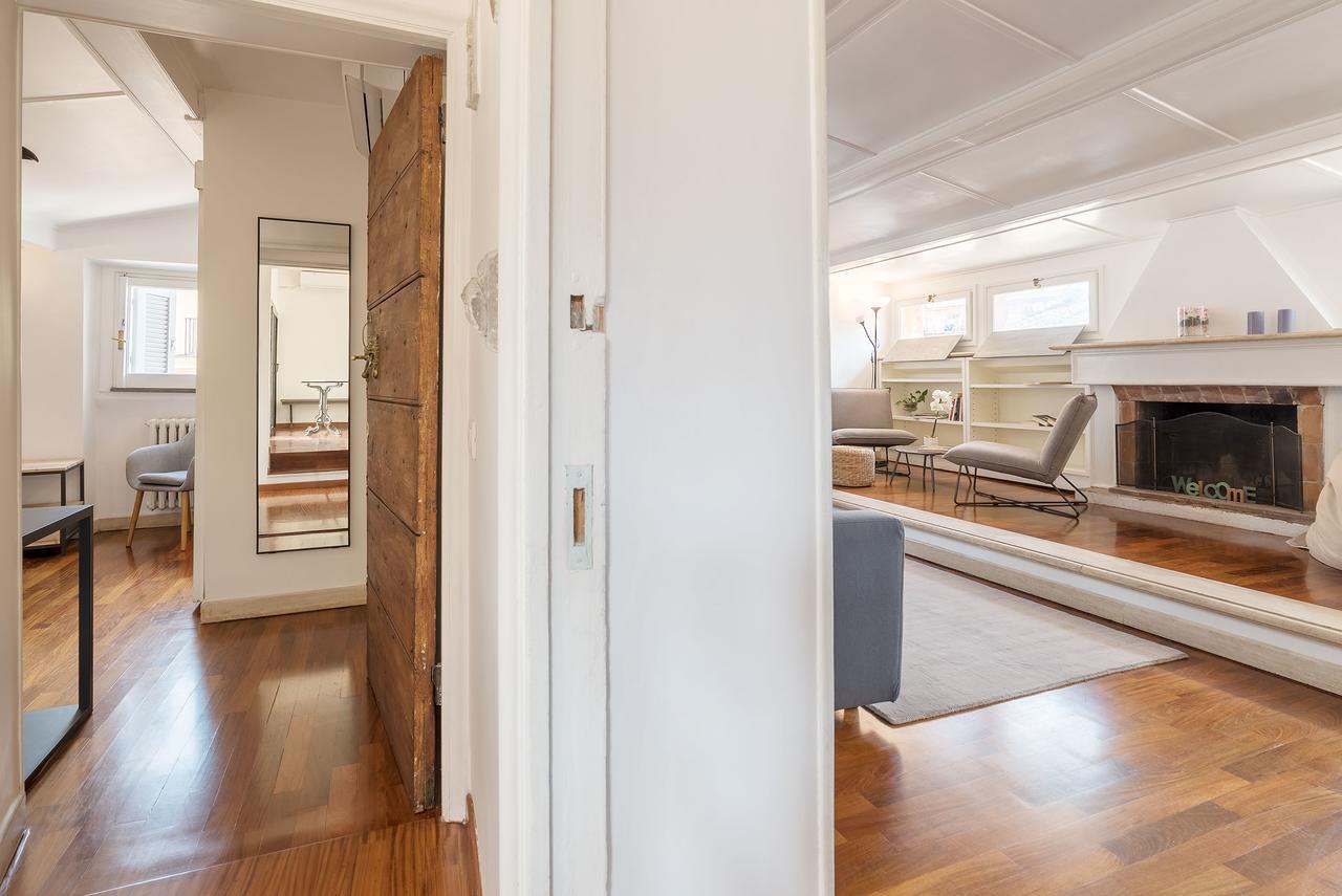 Cs Campo De'Fiori - Navona Amazing Terrace Apartment Рим Екстериор снимка
