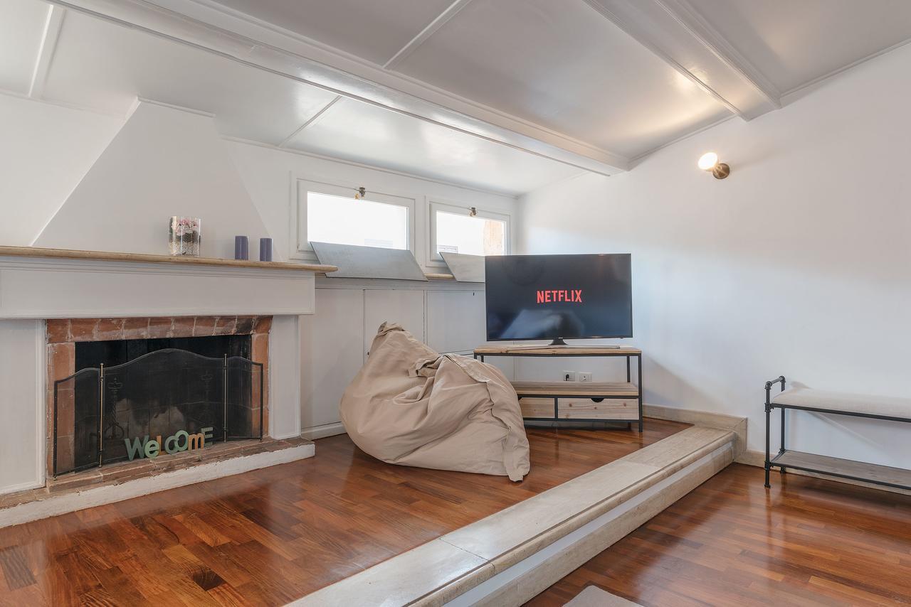 Cs Campo De'Fiori - Navona Amazing Terrace Apartment Рим Екстериор снимка